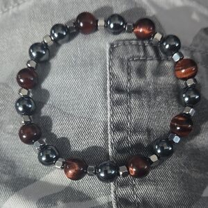 8mm Red Tiger Eye & Hematite Beads With Hex 4mm Stainless Spacers.